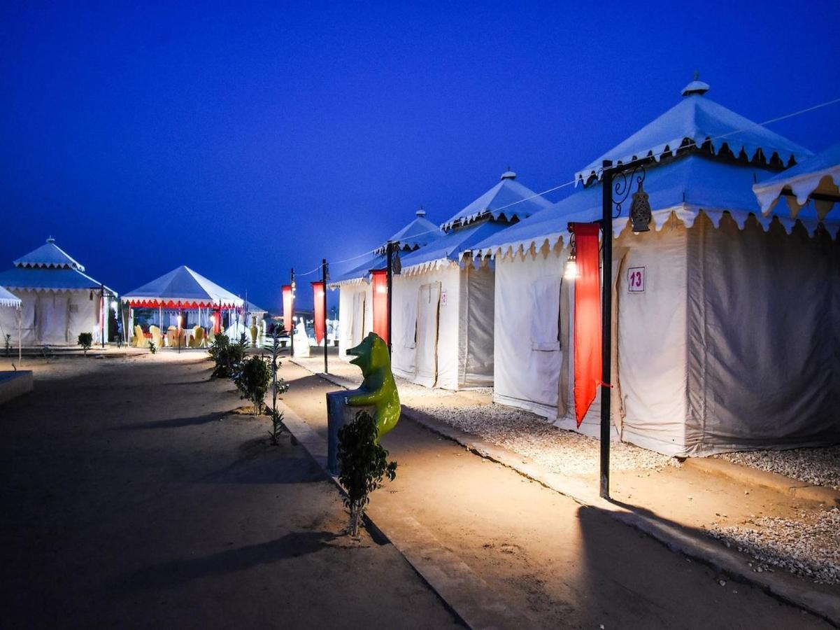 Star Desert Camp Jaisalmer Buitenkant foto